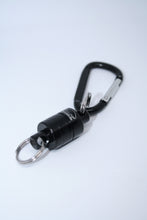 Attache leash magnètique